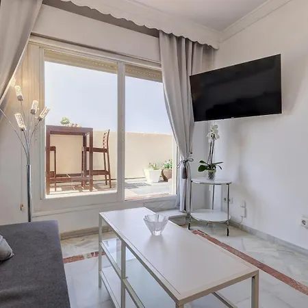 Diana Beachfront Apartment