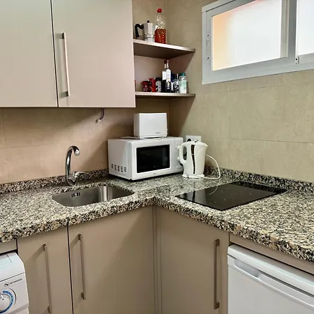 Diana Beachfront Apartment *